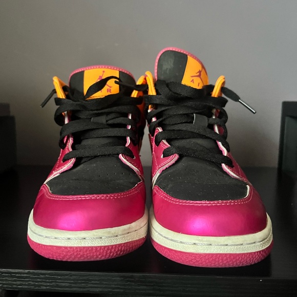 Jordans - Picture 8 of 9